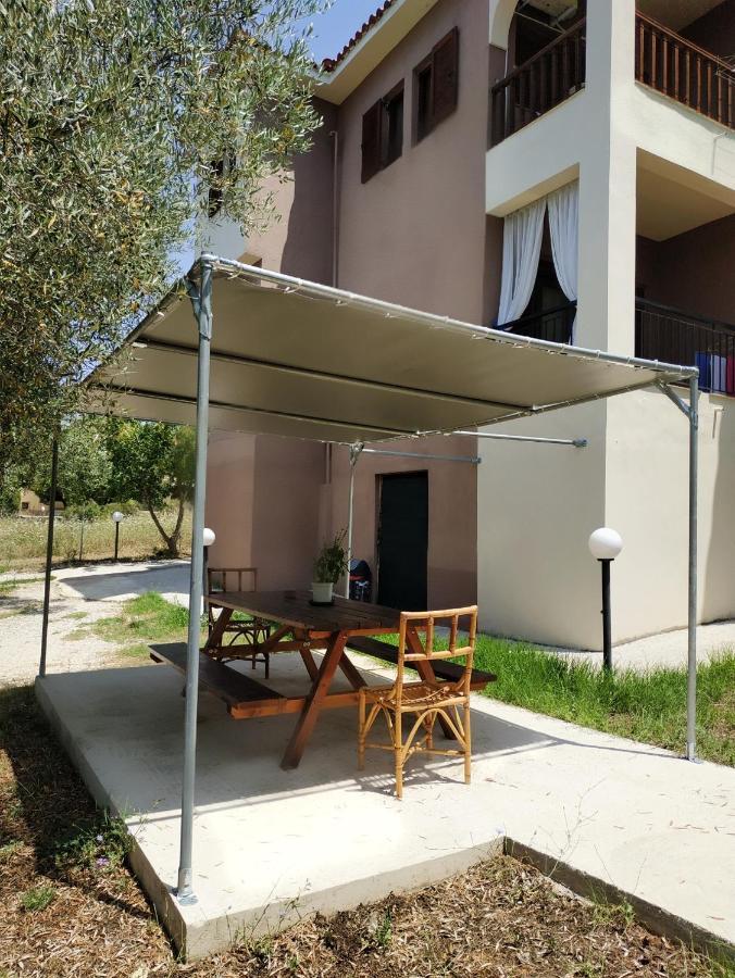Grandpa'S Studios Νικήτη Εξωτερικό φωτογραφία